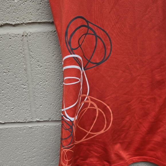 Bundle- Under Armor- Woman's- Heat Gear Tee (XS) & Duplicity Reversible Bra - Picture 4 of 16